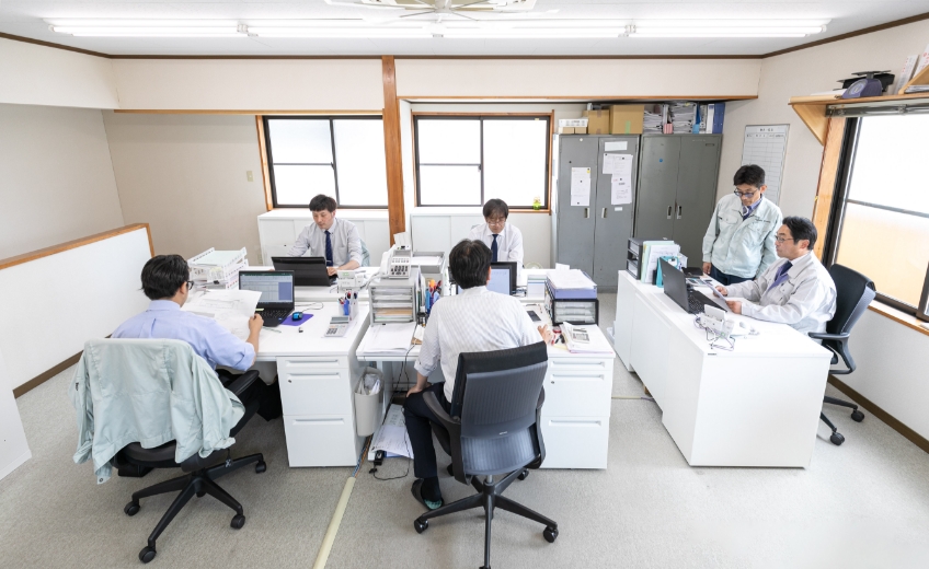 ヤブ原産業株式会社仙台支店の仕事風景